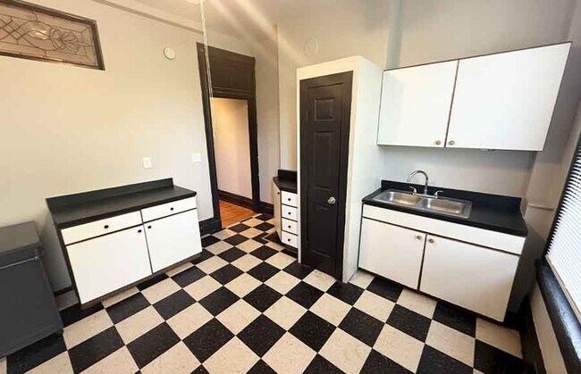 Photo - 2215 Ohio Ave Unit 2217-02