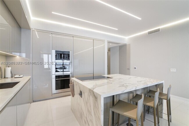 Photo - 18975 Collins Ave Unit 3102