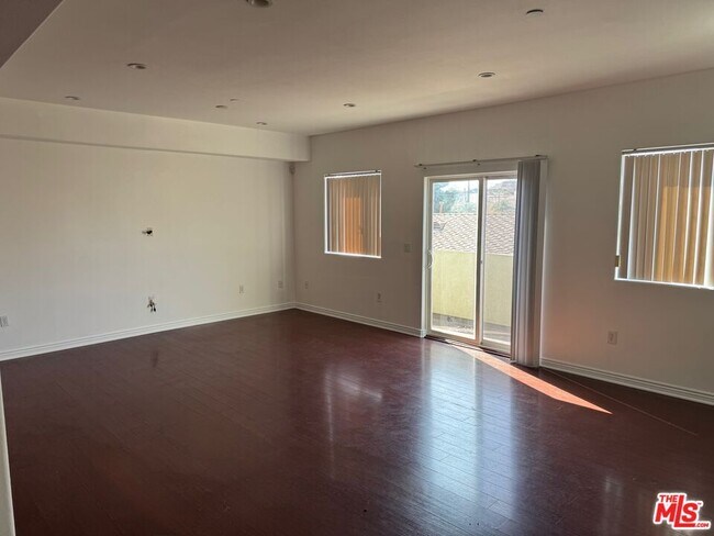 Photo - 1312 Quintero St