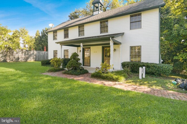 Charming Twin Oak Historic House - Charming Twin Oak Historic House