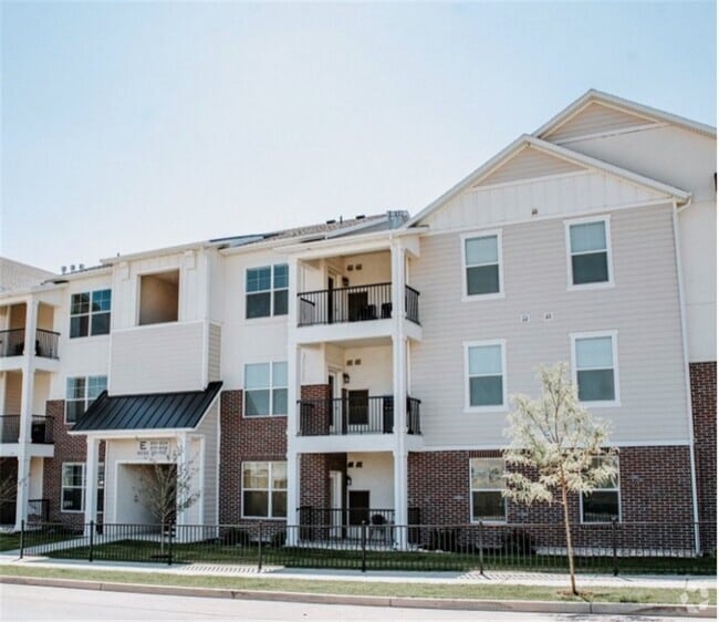 Building Photo - 4308 W 1850 N Rental