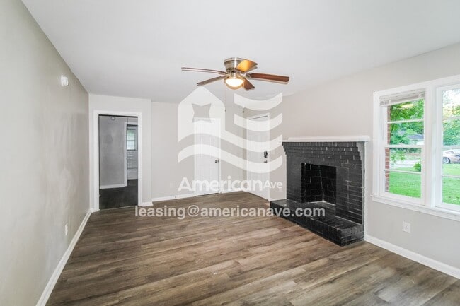 Photo - 106 Jones Pl