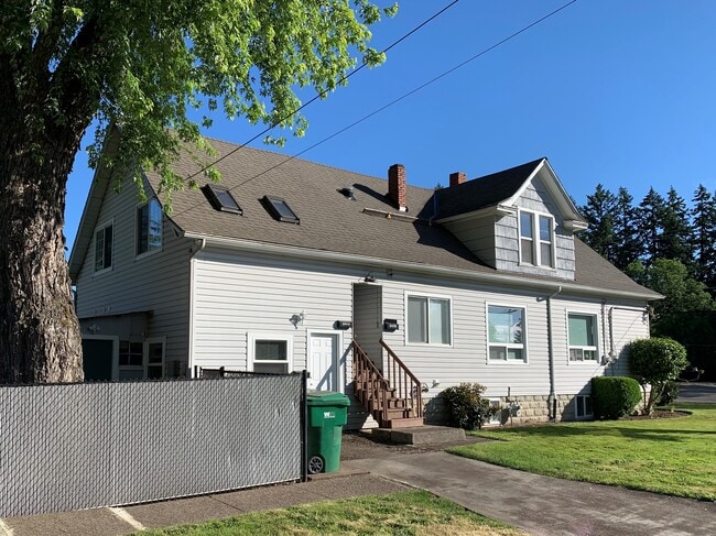 Building Photo - 647 N Morton St Unit A Rental
