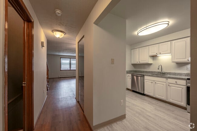 Casa adosada de 2 habitaciones y 2,5 baños - 950 pies cuadrados - Arbor Park I - Entrada superior