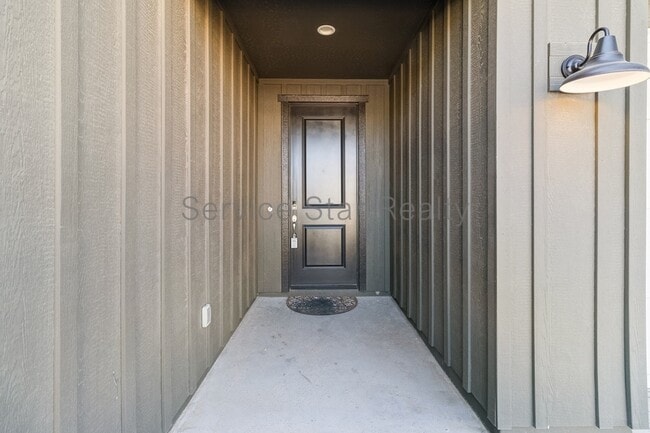 Photo - 17171 W Thousand Oaks St