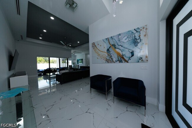 Photo - 4024 Chiquita Blvd S