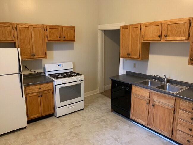 Photo - 376 Park Ave