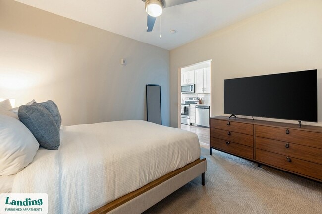 Photo - 151 E Blount Ave Unit 557.1409559