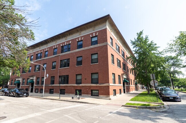 Photo - 3149 W Lyndale St Apartments Unit 1