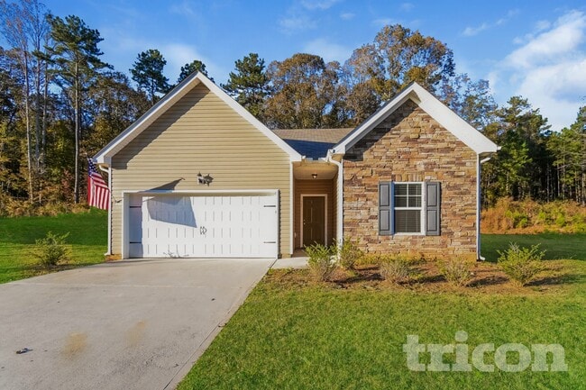 Building Photo - 338 Brookwood Crossing