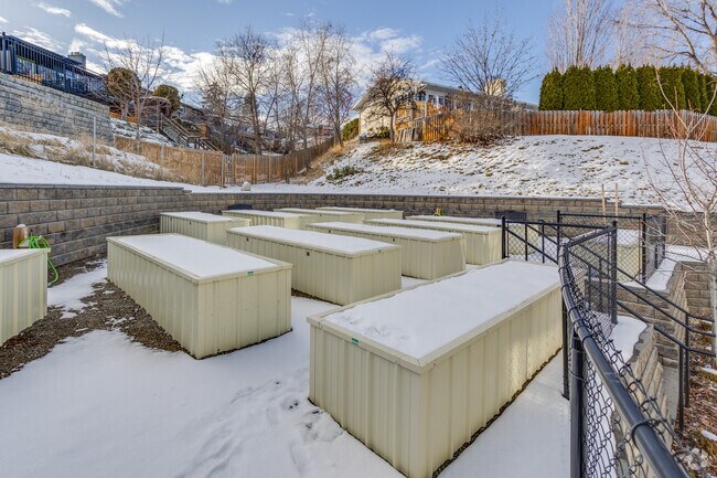 Community Garden - Peterson Landing