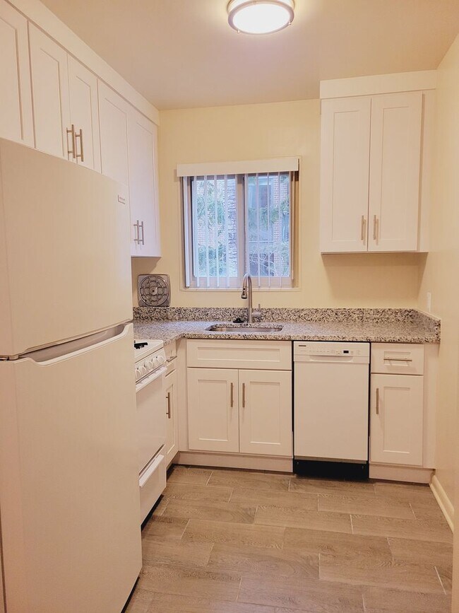Twelve Oaks Apartments