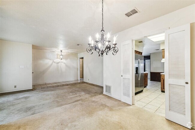 Building Photo - 7523 Antoine Dr Rental