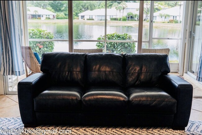 Photo - 298 Emerald Bay Cir Unidad K6