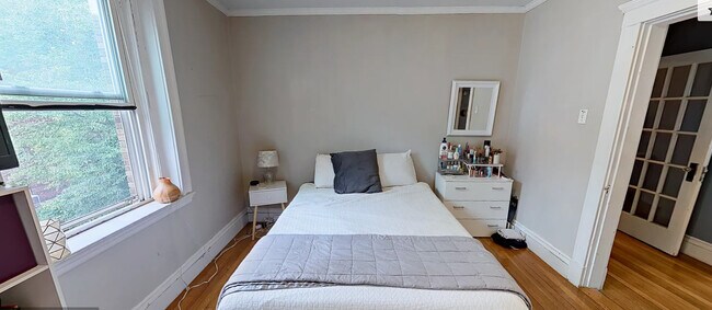 Photo - 34 Chiswick Rd Unit 9