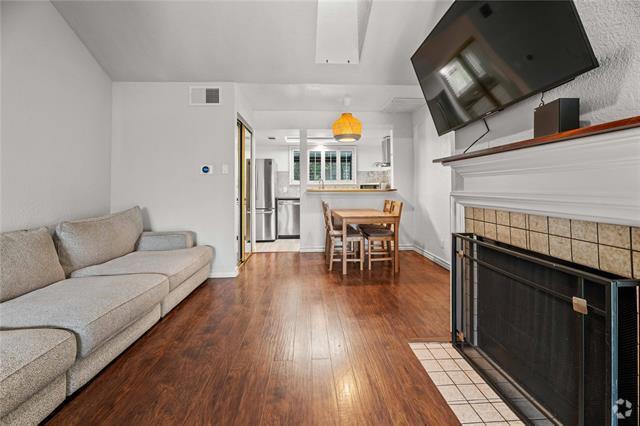 Building Photo - 6220 Bentwood Trail Unit 205 Rental