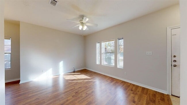 Photo - 1500 Maglothin Ct