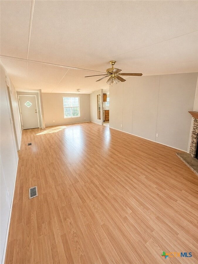 Photo - 156 Sonnyland Dr