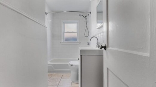 *Pictures are representative samples of the advertised unit. In some cases, the actual units you tou - 14 Beechcroft St Unit B1