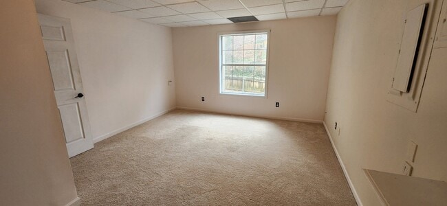 Photo - 201 Reeves Creek Way