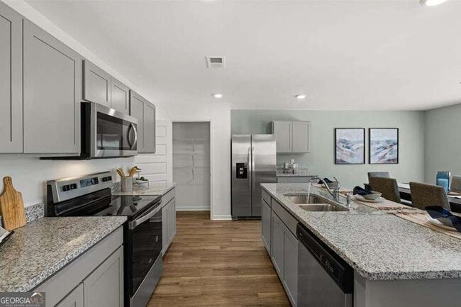 260 Coastal Dr