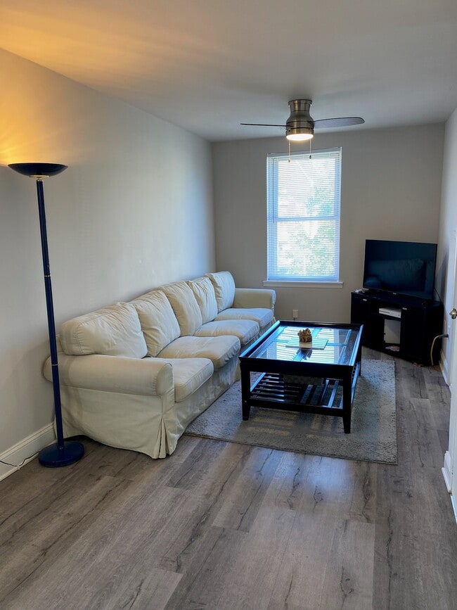 Photo - 509 Reed St Unit Apt 2