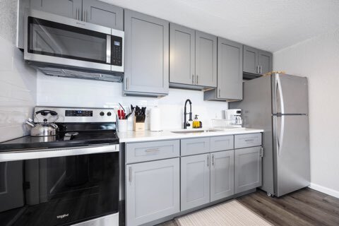 Holly Park Square Apartments - Holly Park Square Apartments Unit 408