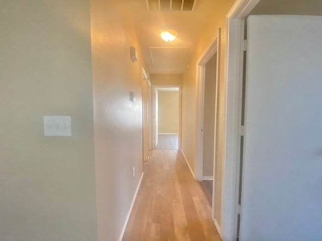 Photo - 802 Vanda Ave