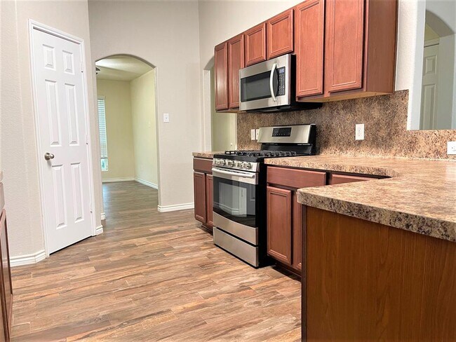 Photo - 3226 View Valley Trail