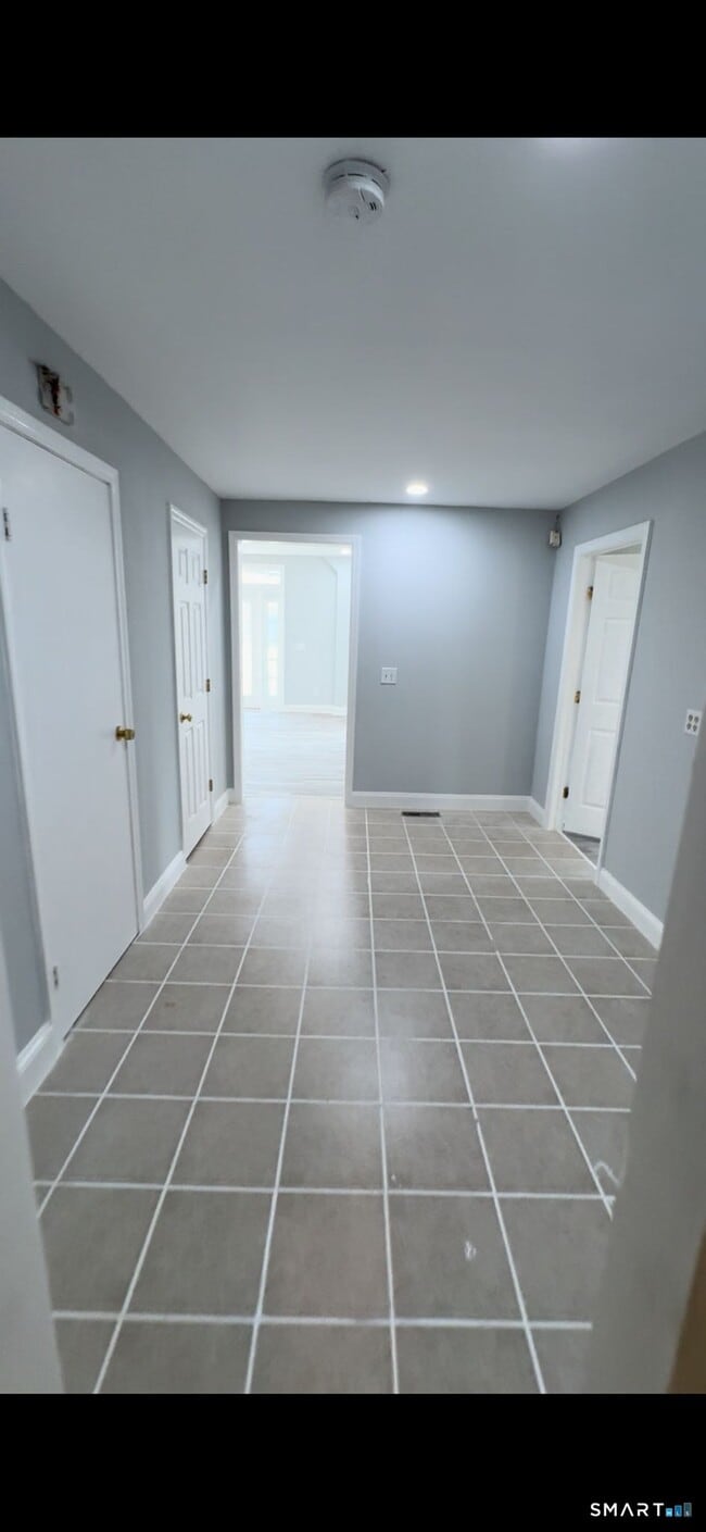 Photo - 95 New Canaan Ave Unit 1St Floor