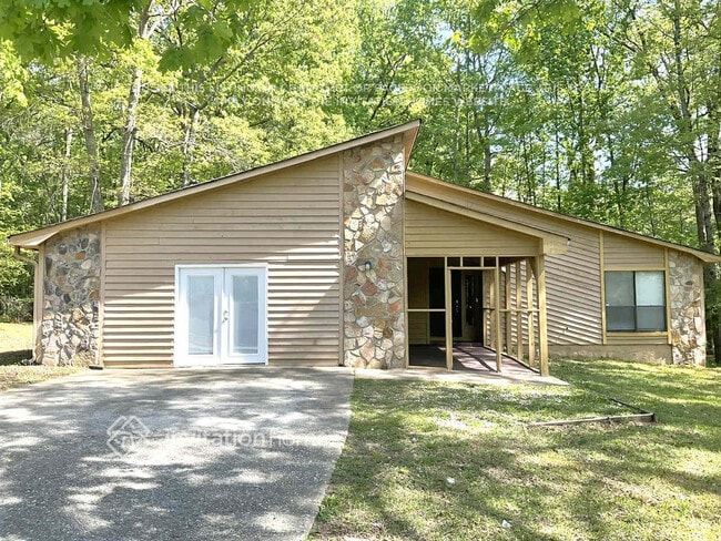 Building Photo - 335 Rocky Springs Ct