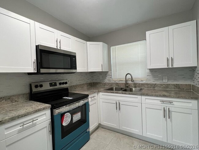 Photo - 3990 Plum Tree Dr