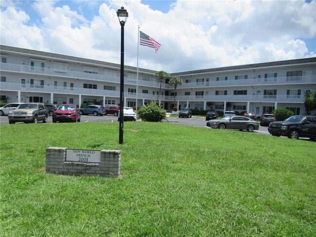 Photo - 2001 World Pkwy Blvd Unit 49