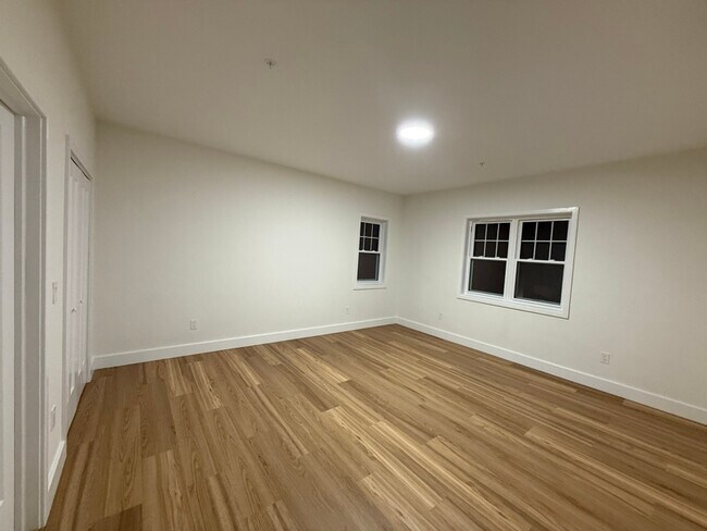 Photo - 124 Abbott St Unidad 302