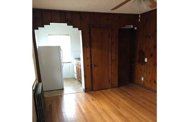 Building Photo - 960 Ludlow Ave Unit 960-07