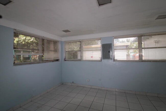 Photo - 578 W 2nd St