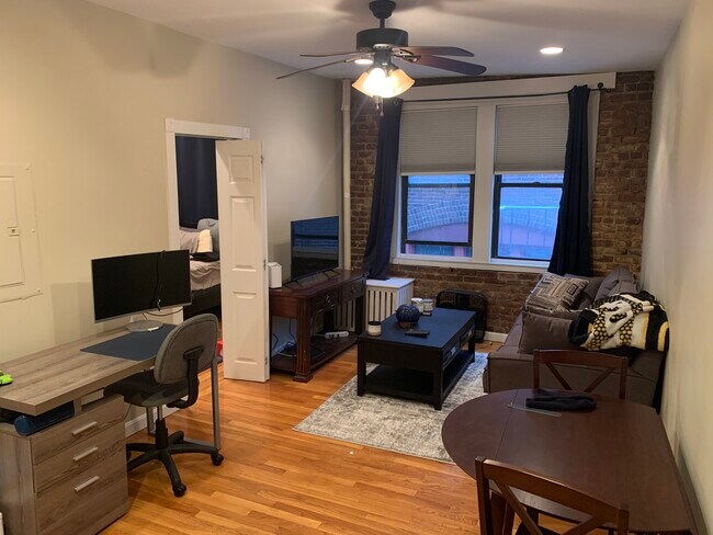 Photo - 65 Burbank St Unidad 15