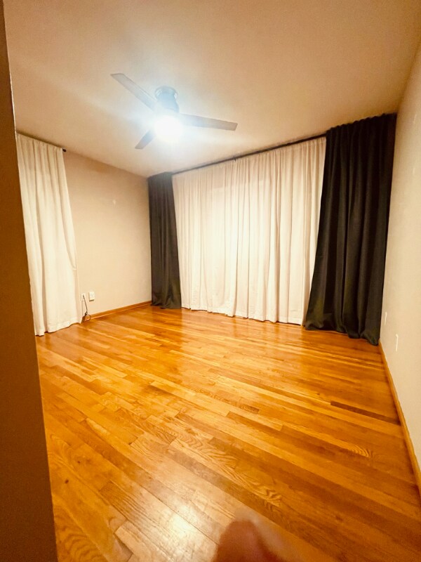 Photo - 525 SW Maple St