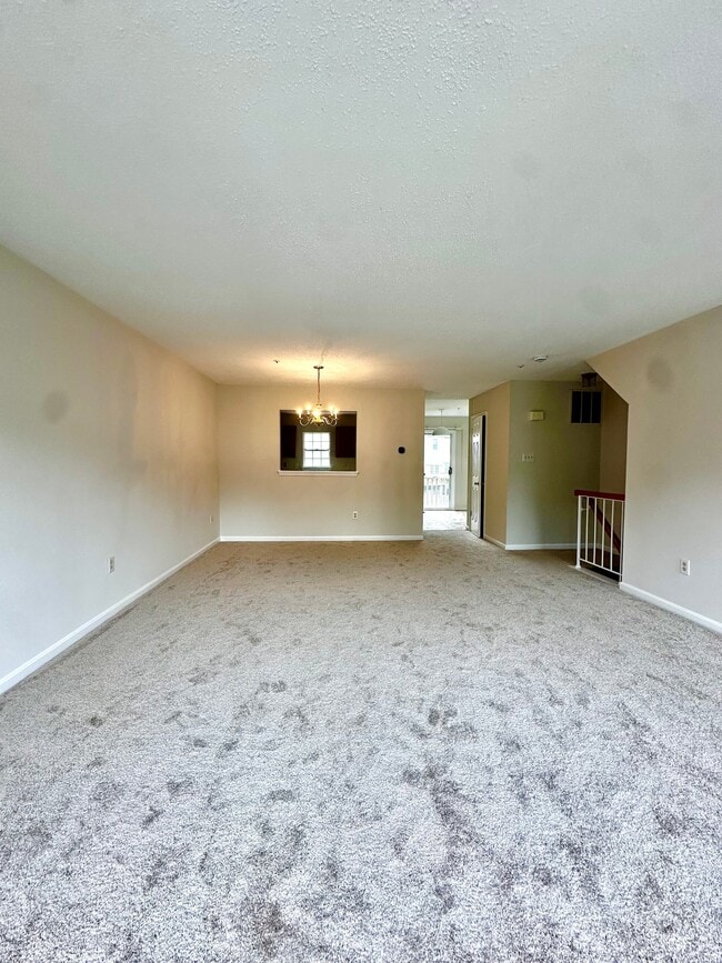 Photo - 2558 Ambling Cir