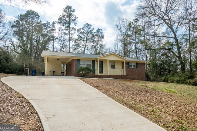 Photo - 105 Cedar Dr