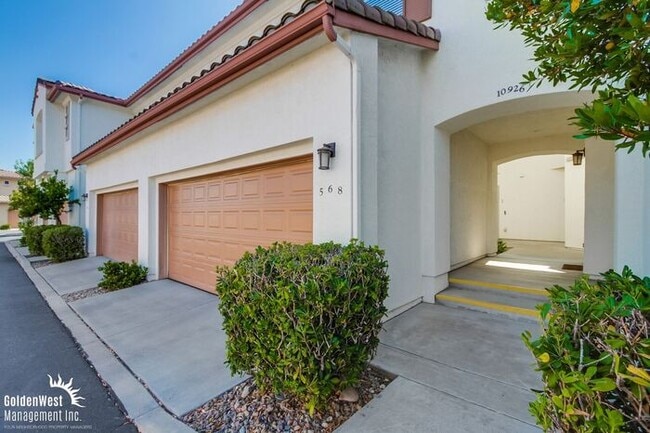 Elegant 2Bdm 2.5Ba Home in the Desirable I... - Elegant 2Bdm 2.5Ba Home in the Desirable I...