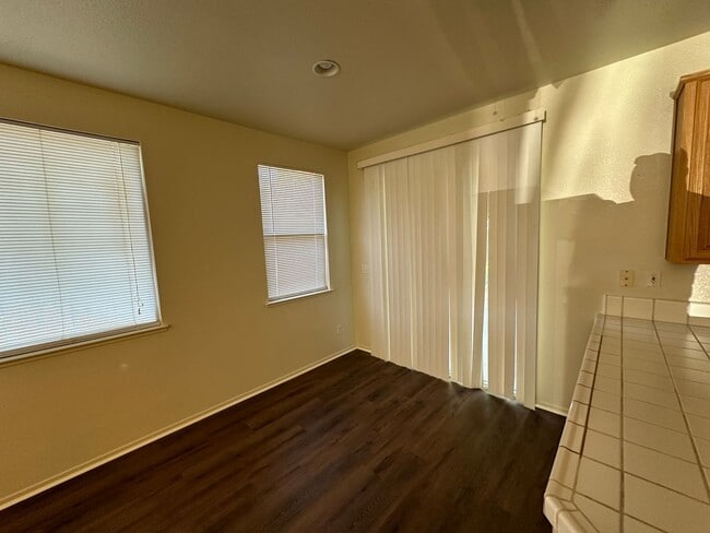 3090 Lanai Ct