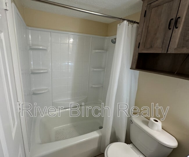 Photo - 1600 S 6th St