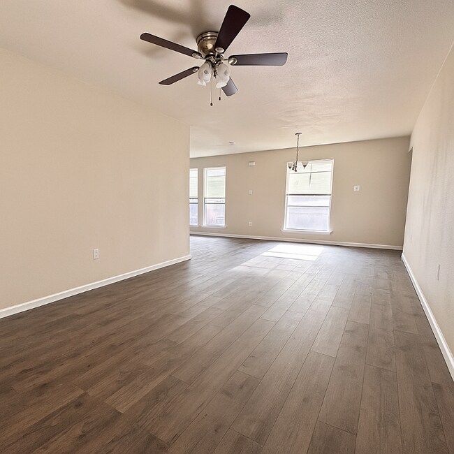 Photo - 3100 Erie St