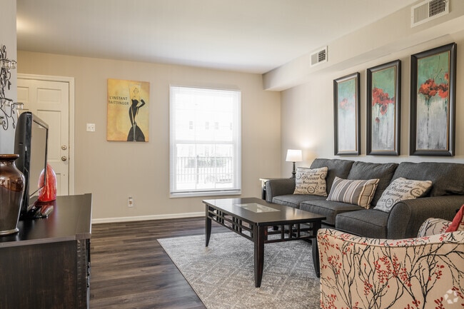 Warson Village Townhomes