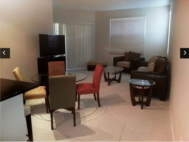 Photo - 804 E Windward Way Townhome