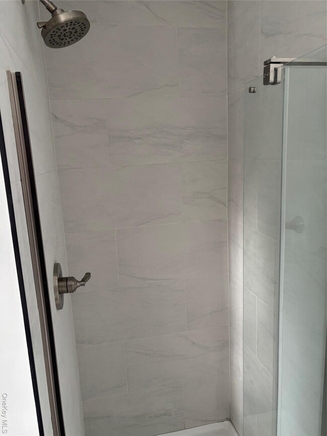 Photo - 171 Stoneleigh Ave Unidad A