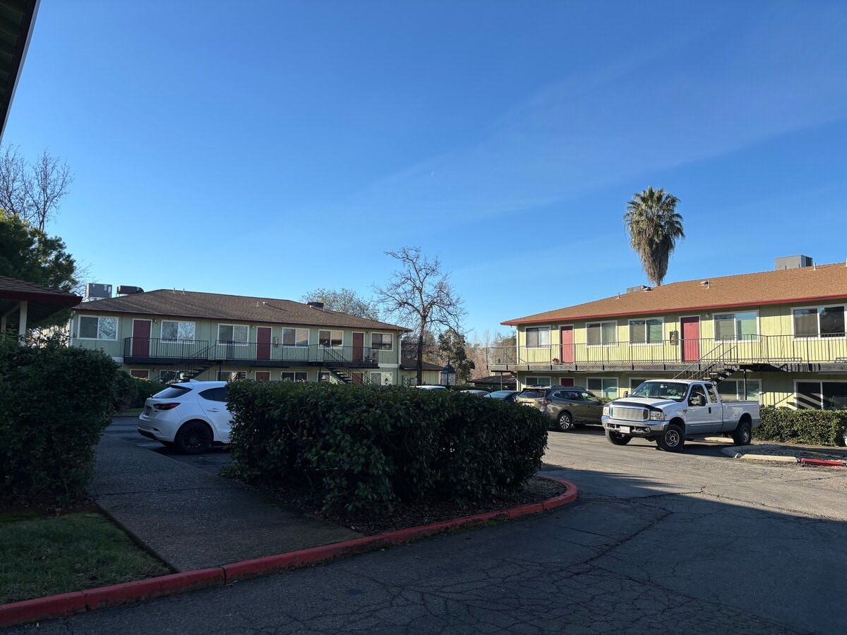 Inside Complex - Manzanita Manor Apartments