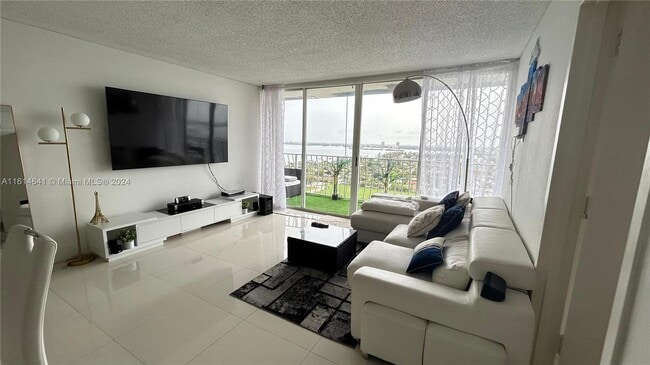 Living Room - 7601 E Treasure Dr Unit 2302