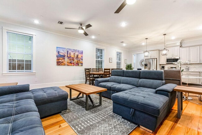 Photo - 1233 St Charles Ave Unit ID1269963P